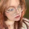 Аделина из Ижевска, мне 18, познакомлюсь для дружбы