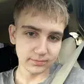Я Владик, 19, знакомлюсь для без обязательств в Омске
