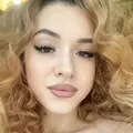 Я Тиша, 19, из Курска, ищу знакомство для приятного времяпровождения