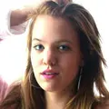 Я Аврора, 22, из Калининска, ищу знакомство для постоянных отношений