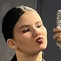 Анна из Ростова-на-Дону, мне 18, познакомлюсь для вирта