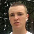 Я Илья, 21, из Череповца, ищу знакомство для приятного времяпровождения
