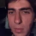 Я Малик, 21, из Гудермеса, ищу знакомство для приятного времяпровождения