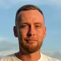 Владимир из Москвы, мне 24, познакомлюсь для секса на одну ночь