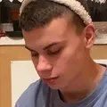 Я Савелий, 18, из Щелково, ищу знакомство для регулярного секса