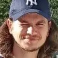 Ilya из Саратова, мне 25, познакомлюсь для вирта