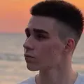Я Иван, 20, из Москвы, ищу знакомство для открытые отношения