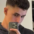 Я Владик, 21, из Уяра, ищу знакомства без обязательств