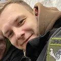 Я Артем, 23, знакомлюсь на одну ночь в Железногорске