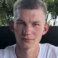 Егор из Санкт-Петербурга, мне 19, познакомлюсь на одну ночь