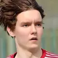 Я Константин, 18, знакомлюсь для без обязательств в Москве