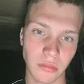 Я Максим, 21, из Ангарска, ищу знакомства на одну ночь