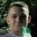 Я Максим, 19, из Оренбурга, ищу знакомство для постоянных отношений