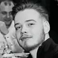 Артём из Хабаровска, ищу на сайте на одну ночь