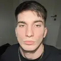 Влад из Краснодара, мне 27, познакомлюсь на одну ночь