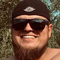 Я Александр, 32, из Ижевска, ищу знакомство для приятного времяпровождения