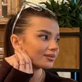 Я Ясмина, 18, из Звенигорода, ищу знакомство для постоянных отношений