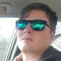 Я Артем, 20, из Москвы, ищу знакомство для общения