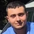 Я Хачик, 18, из Пятигорска, ищу знакомства на одну ночь