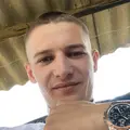 Я Илья, 21, из Ершова, ищу знакомство для секса на одну ночь