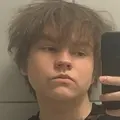 Я Федор, 18, из Челябинска, ищу знакомства без обязательств
