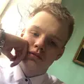 Я Эдгар, 18, из Москвы, ищу знакомство для приятного времяпровождения