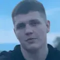 Я Алексей, 21, из Апатитов, ищу знакомства без обязательств