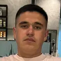 Я Эмиль, 25, знакомлюсь для на одну ночь в Москве