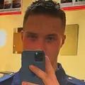 Я Артём, 19, знакомлюсь без обязательств в Челябинске
