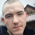 Олег из Москвы, мне 21, познакомлюсь для на одну ночь