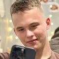 Я Вячеслав, 25, знакомлюсь для без обязательств в Москве