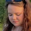 Я Виктория, 18, знакомлюсь для постоянных отношений в Киришах