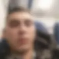 Я Игорь, 25, из Зверева, ищу знакомство для секса на одну ночь