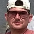 Я Андрей, 40, знакомлюсь для открытые отношения в Владивостоке
