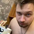 Александр из Аксая, ищу на сайте знакомства на одну ночь