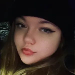 Я Алена, 19, знакомлюсь для общения в Твери