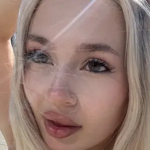 Я Стефания, 18, знакомлюсь для общения в Москве