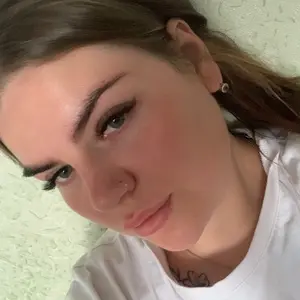 Я Александра, 25, знакомлюсь для общения в Ростове-на-Дону