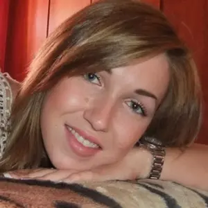 Светлана из Добрянки, мне 22, познакомлюсь для общения