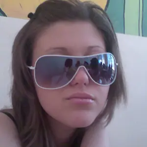 Эвелина из Белорецка, мне 22, познакомлюсь для общения