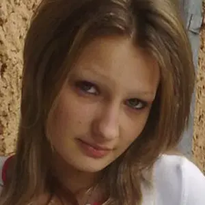 Я Валентина, 20, знакомлюсь для виртуального секса в Селятине