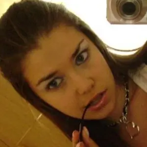 Я Лариса, 25, знакомлюсь для регулярного секса в Пронине