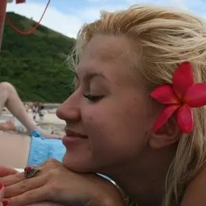 Я Аврора, 21, из Изобильного, ищу знакомство для постоянных отношений