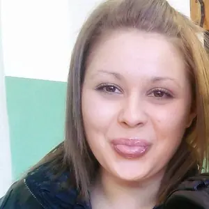 Яна из Левихи, ищу на сайте общение