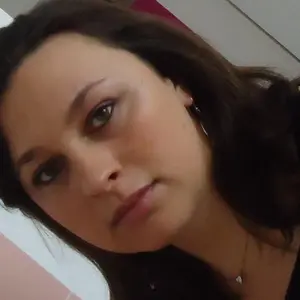 Эвелина из Голой Пристани, мне 27, познакомлюсь без обязательств