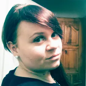 Я Лариса, 23, знакомлюсь для виртуального секса в Каргате