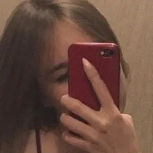 Я Полина, 24, знакомлюсь для приятного времяпровождения в Корсакове