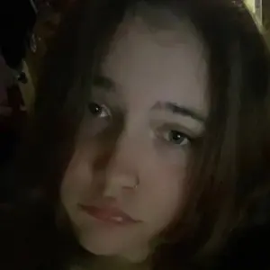 Я Марго, 18, из Санкт-Петербурга, ищу знакомство для вирта