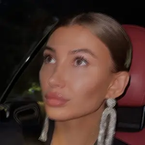 Я Феникса, 29, из Красногорска, ищу знакомство для дружбы