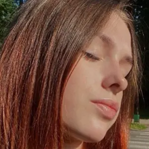 Я Лера, 19, из Серпухова, ищу знакомство для открытые отношения